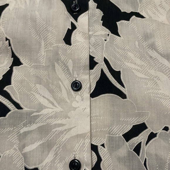 Vintage floral short sleeve button down shirt - Picture 2 of 6